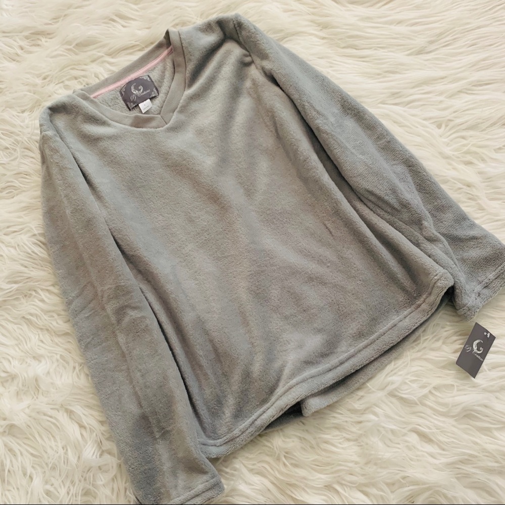 NWOT Sleeping Top
